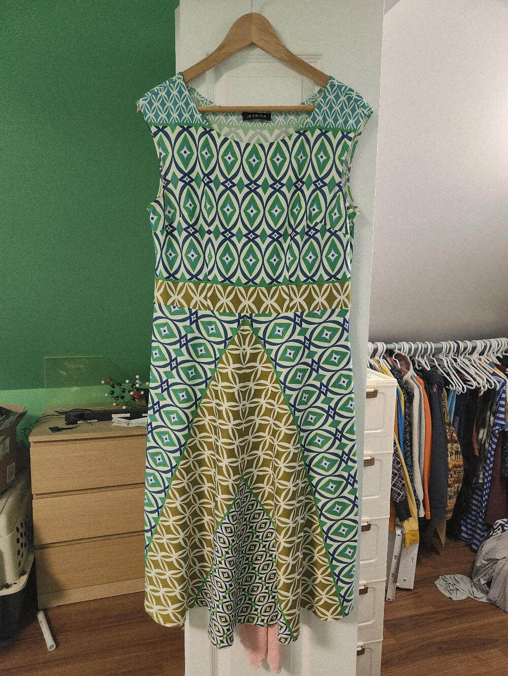 Vintage Y2K Sleeveless Geometric Fit And Flare Midi Dress